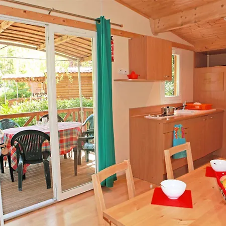 Szálloda Domaine Du Petit Moustiers-Sainte-Marie